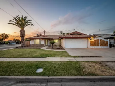 2082 W Cornell Ave, Fresno, CA 93705