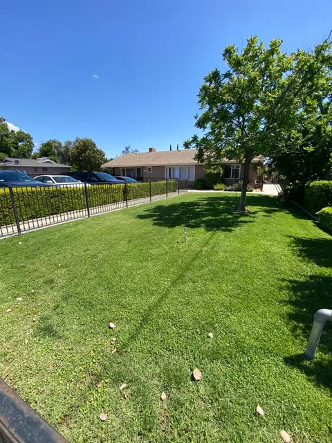 4844 E Gettysburg Ave, Fresno, CA 93726