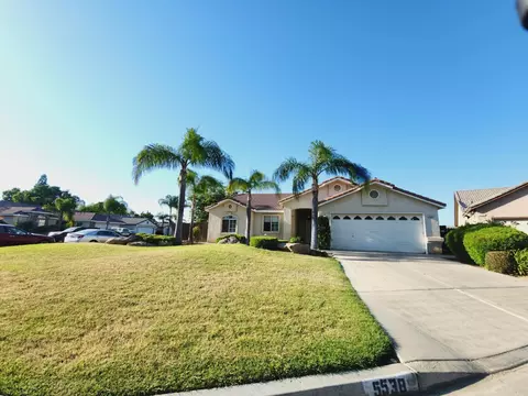 5538 N Barcus Ave, Fresno, CA 93722