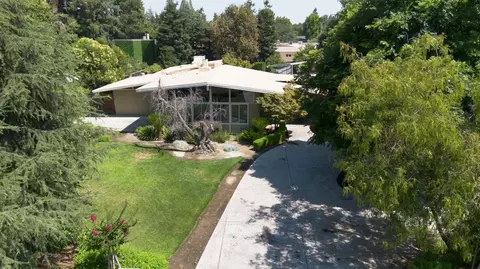 1418 W Morris Ave, Fresno, CA 93711