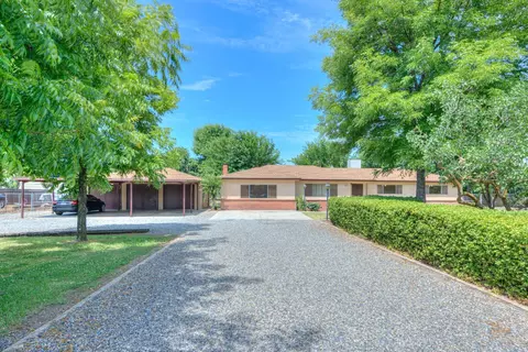 2844 Temperance Ave, Clovis, CA 93611