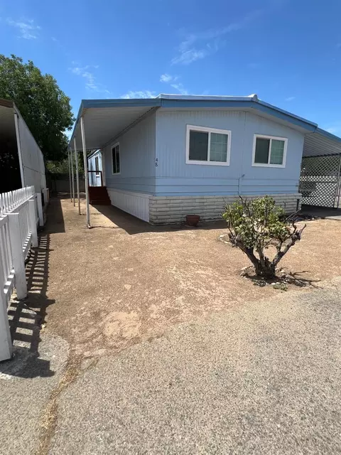 2110 Helm #48, Clovis, CA 93612