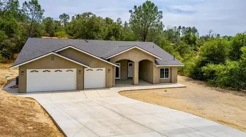 41436 Long Hollow Dr, Coarsegold, CA 93614