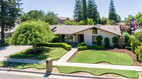 6075 N Durant Ave, Fresno, CA 93711