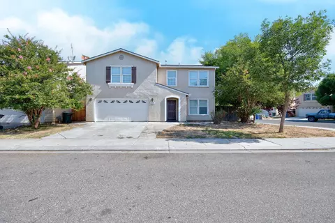1219 Daybreak Dr, Merced, CA 95348