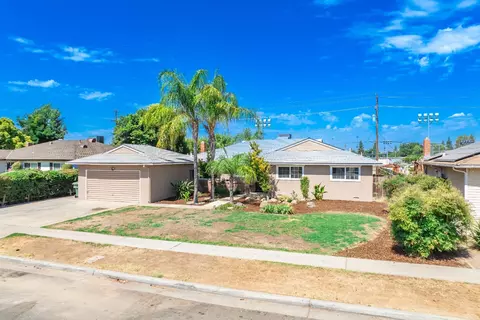 5595 N Bond St, Fresno, CA 93710