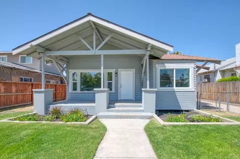 811 N Roosevelt Ave, Fresno, CA 93728