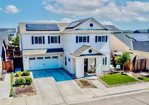 4133 Rialto Ave, Clovis, CA 93619
