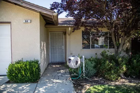 64 N Randy Ave, Clovis, CA 93612
