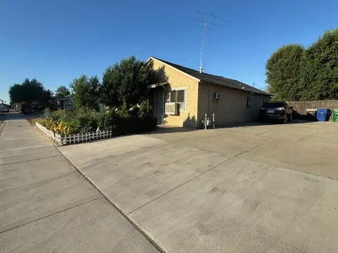 2186 Beachwood Dr, Merced, CA 95348