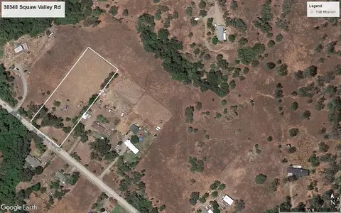 38348 Squaw Valley Rd, Yokuts Valley, CA 93675