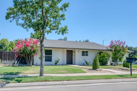 3130 E Sierra Ave, Fresno, CA 93710