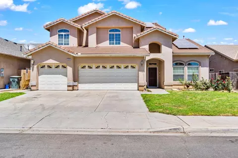 5290 W Donner Ave, Fresno, CA 93722