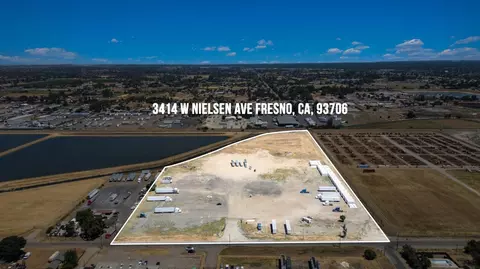 3414 W Nielsen Ave, Fresno, CA 93706