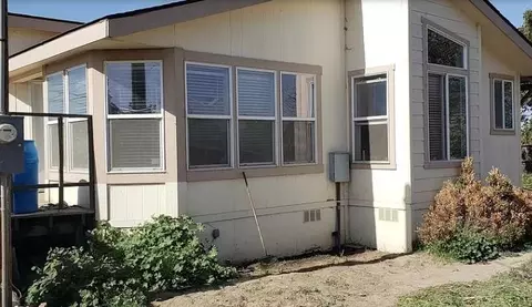 13203 S Jameson Ave, Riverdale, CA 93656