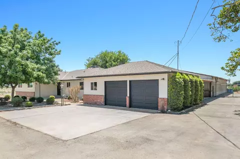 16791 E Dinuba Ave, Reedley, CA 93654