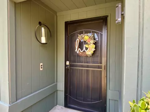 4907 N Arthur Ave #105, Fresno, CA 93705