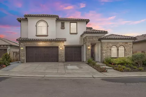 1769 N Traverse Ave, Clovis, CA 93619