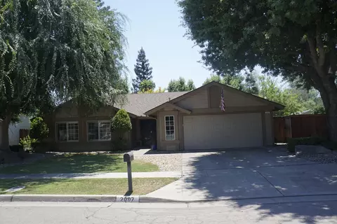 2097 W Magill Ave, Fresno, CA 93711