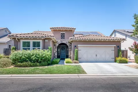 4259 Heritage Ln, Clovis, CA 93619