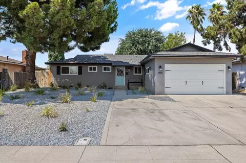 905 W National Ave, Clovis, CA 93612