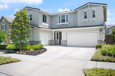 6630 Bogiala Way, Gilroy, CA 95020