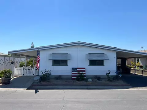 1701 Dinuba Ave #99, Selma, CA 93662