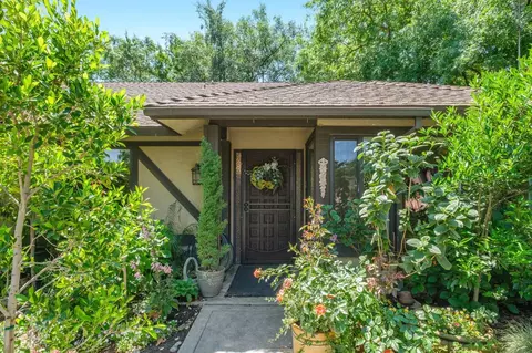 5056 N Forkner Ave, Fresno, CA 93711