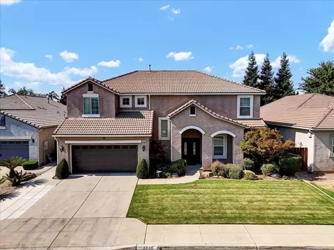 2856 E Muncie Ave, Fresno, CA 93720