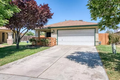 2057 S Tupman Ave, Fresno, CA 93706