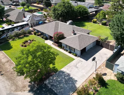 36733 Sparta Ave, Madera, CA 93636