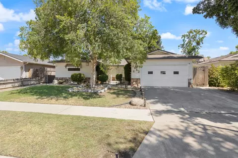 1662 E Warner Ave, Fresno, CA 93710