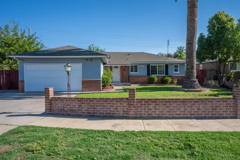 3849 E Dayton Ave, Fresno, CA 93726