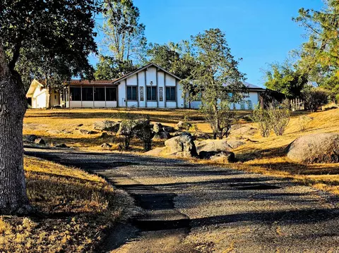28903 Limestone Cir, Coarsegold, CA 93614