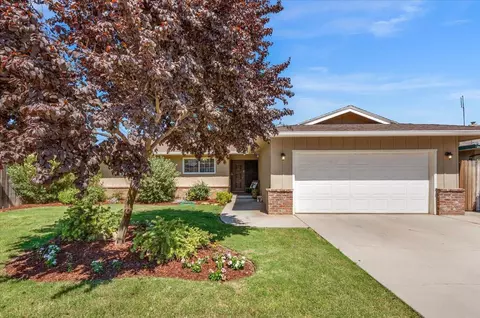 5628 N 9th St, Fresno, CA 93710