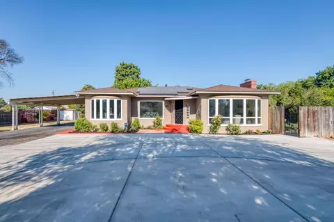 4487 N Fruit Ave, Fresno, CA 93705