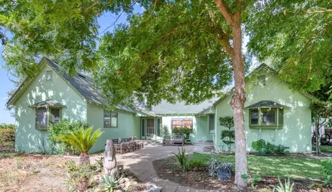 2919 N Modoc Ave, Kerman, CA 93630