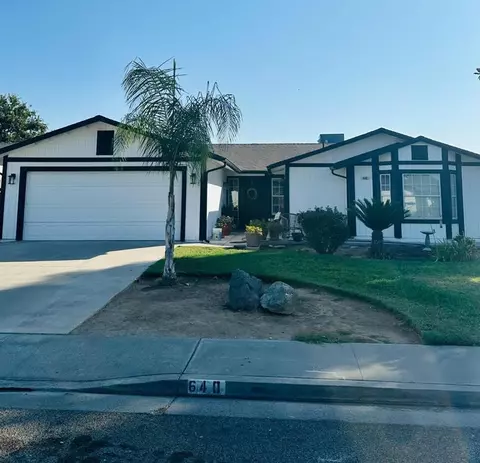 640 N Lillie Ave, Dinuba, CA 93618