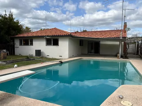 1259 E San Jose Ave, Fresno, CA 93710
