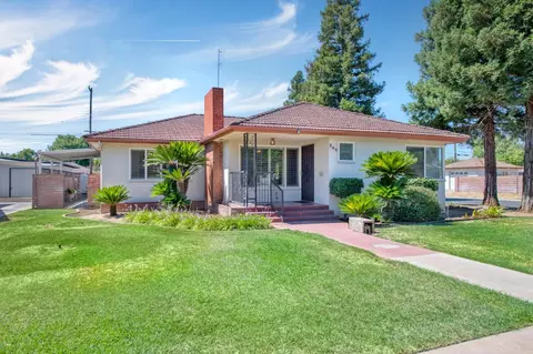 245 W Robinson Ave, Fresno, CA 93705