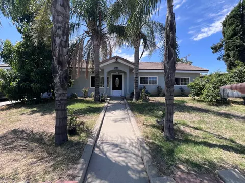 281 W Wilson St, Rialto, CA 92376