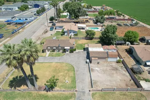 2790 S Valentine Ave, Fresno, CA 93706