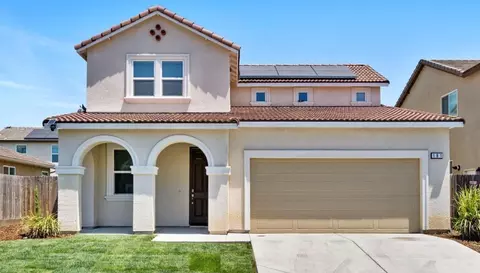 181 Solano St, Madera, CA 93638