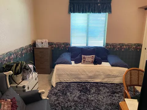 Bedroom - 13925 E Shaw Ave, Sanger, CA 93657 photo 1 of 3