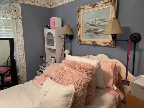 Bedroom - 13925 E Shaw Ave, Sanger, CA 93657 photo 2 of 3