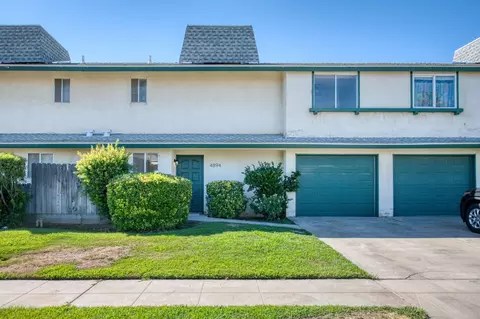 4894 N Winery Cir, Fresno, CA 93726