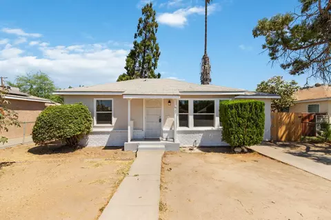 927 E Byrd Ave, Fresno, CA 93706