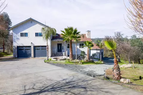 30058 Yosemite Springs Cir, Coarsegold, CA 93614