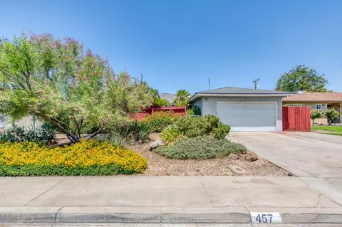 457 W Keats Ave, Clovis, CA 93612