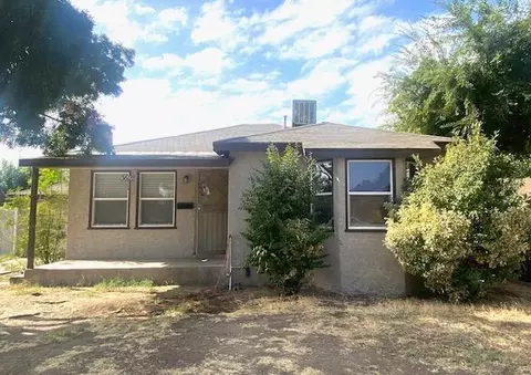 3628 E Floradora Ave, Fresno, CA 93703